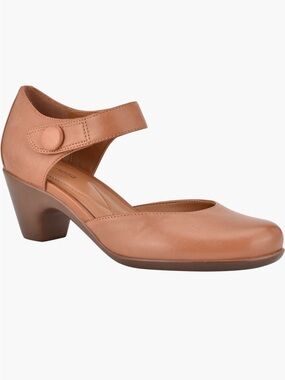 Easy Spirit Clarice Pump